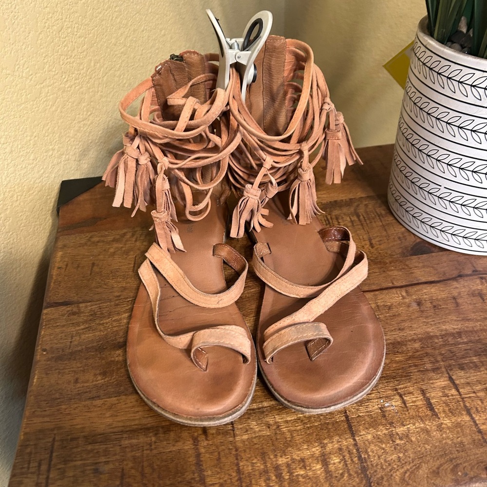 Jeffrey Campbell Stylish Tan Fringe Sandals